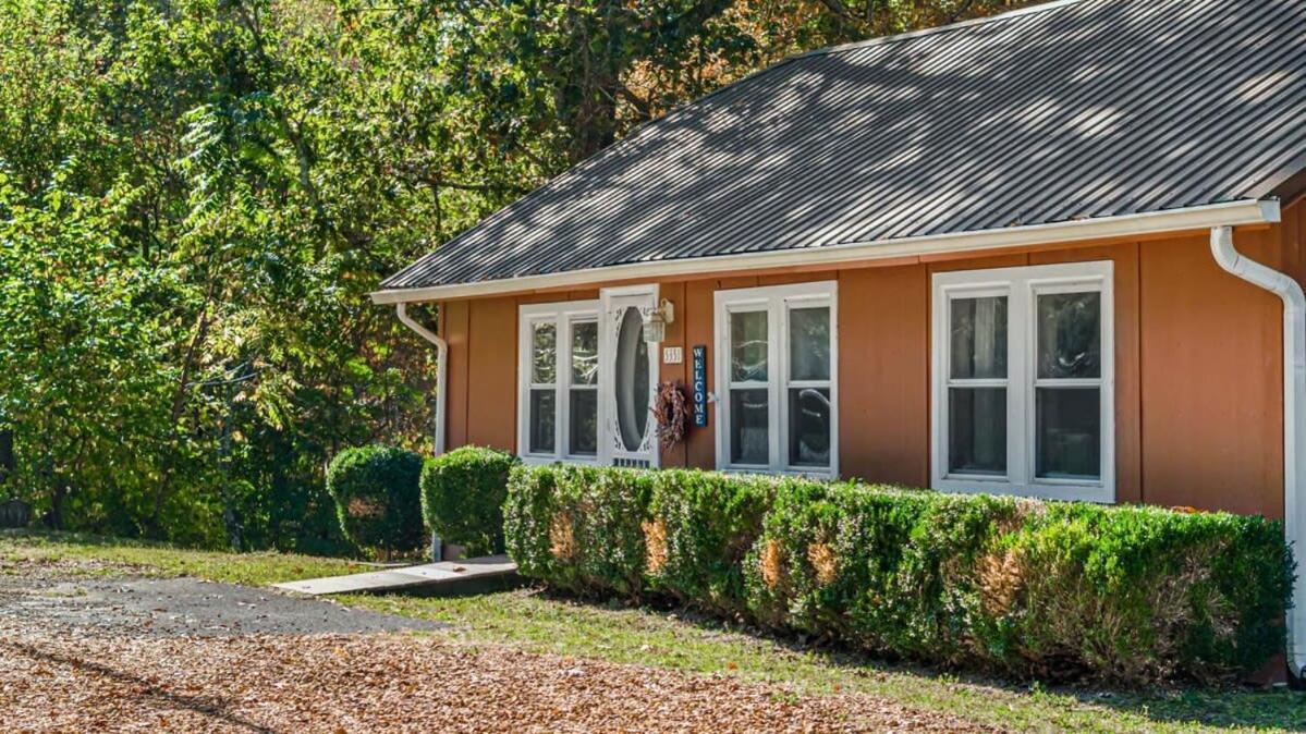 Downtown Mentone - Baileys Bungalow Bagian luar foto