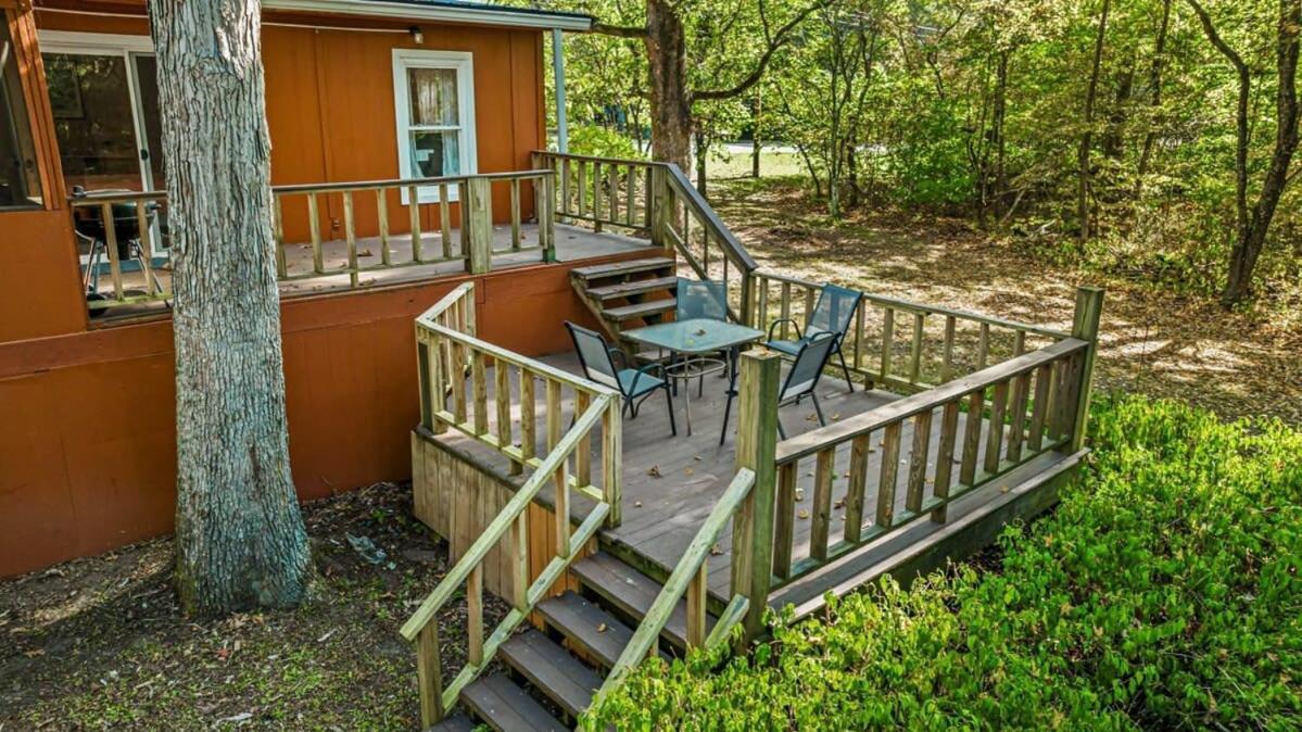 Downtown Mentone - Baileys Bungalow Bagian luar foto