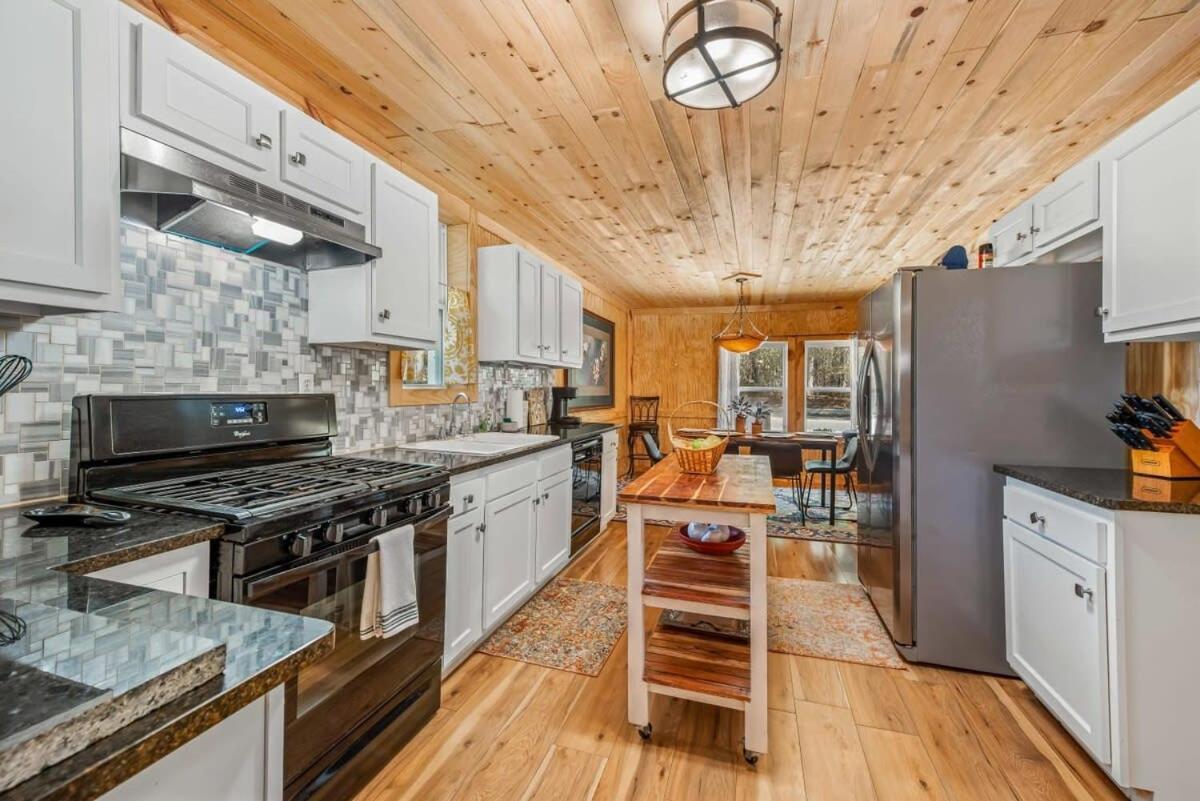 Downtown Mentone - Baileys Bungalow Bagian luar foto
