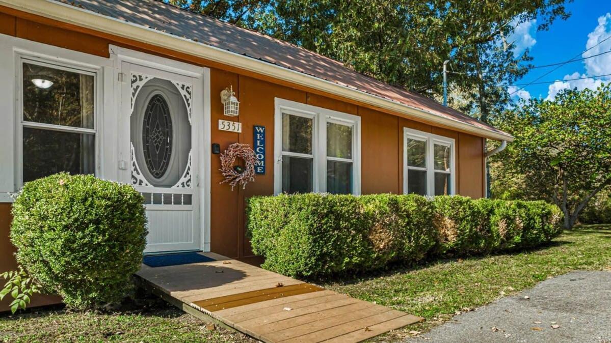 Downtown Mentone - Baileys Bungalow Bagian luar foto